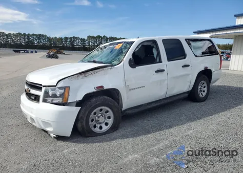 2011 Chevrolet Suburban K1500 z USA, uszkodzony, nr VIN 1GNSK5E32BR205246